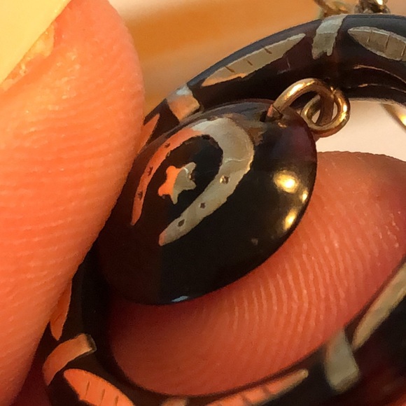 Victorian pique tortoise shell earrings - Picture 12 of 16